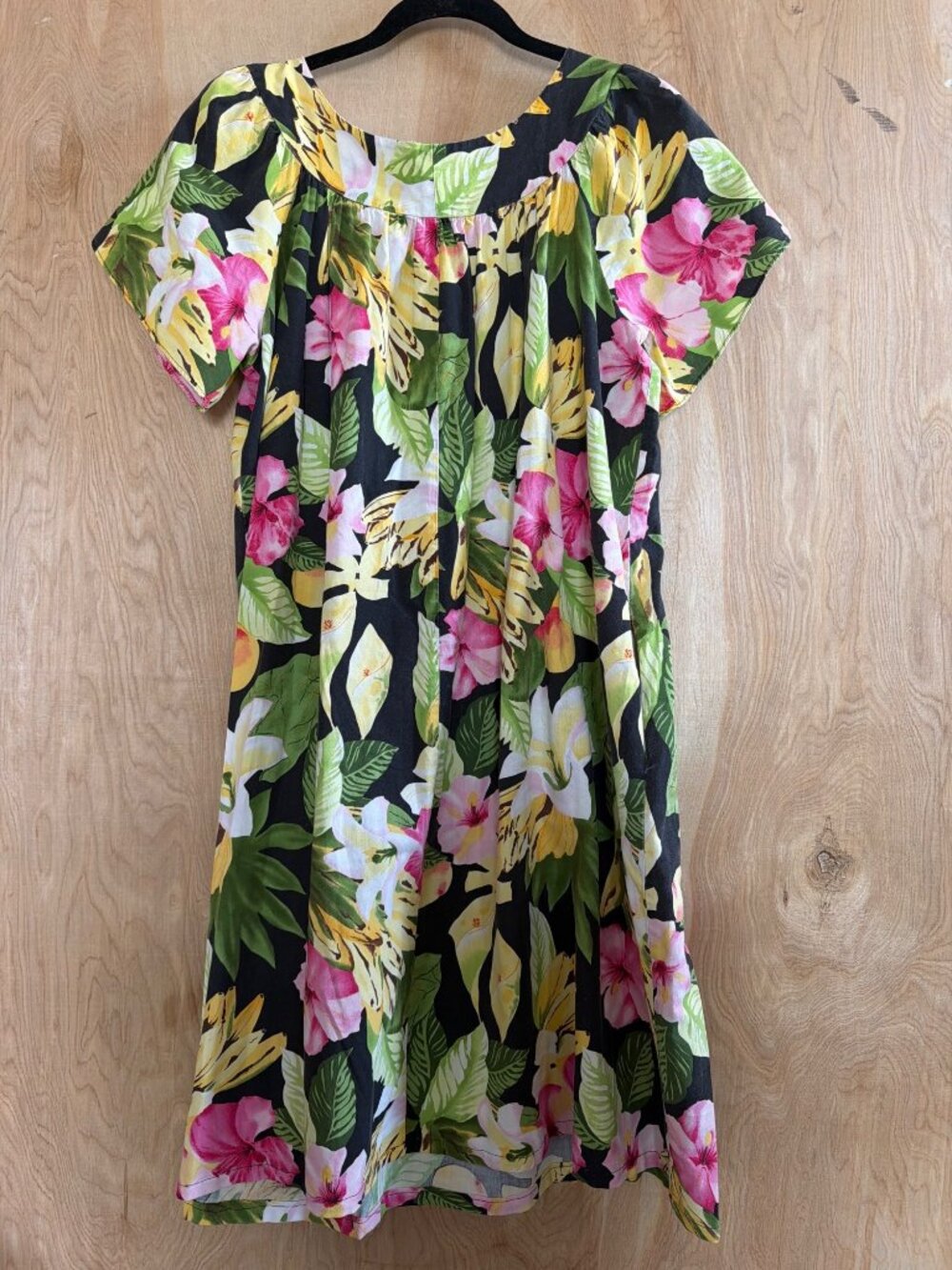 Set of 2 Vintage Hilo Hattie Hawaiian Floral MuuMuu Caftan House Dress Size XL - Picture 12 of 15